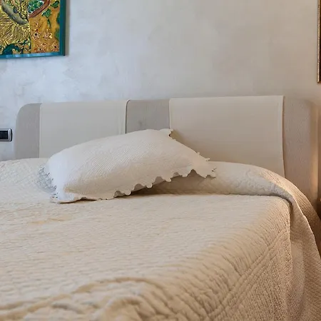 Alisee Bed & Breakfast